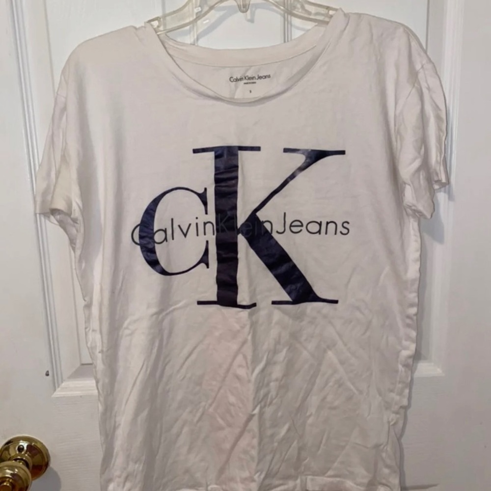 calvin klein logo t shirt